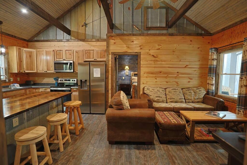 Rustic Modern Cabin With Hot Tub Near Rafting And Great Smokey Mountains Брайсон-Сити Экстерьер фото